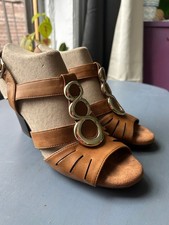 Excellent reheeled women's pretty strappy sandals with silver decorations