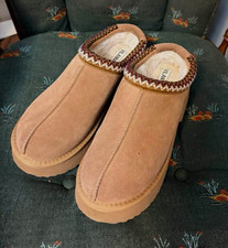 LANVA Women's Beige Suede Clog Slippers Faux Fur Lined Slip-On US 7
