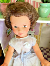 poupee magareth snf 43 cm robe origine parfaite brune cheveux court yeux dormant