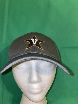 Vanderbilt Commodores Men s Under Armor Ncaa College Sports Specialties S/M