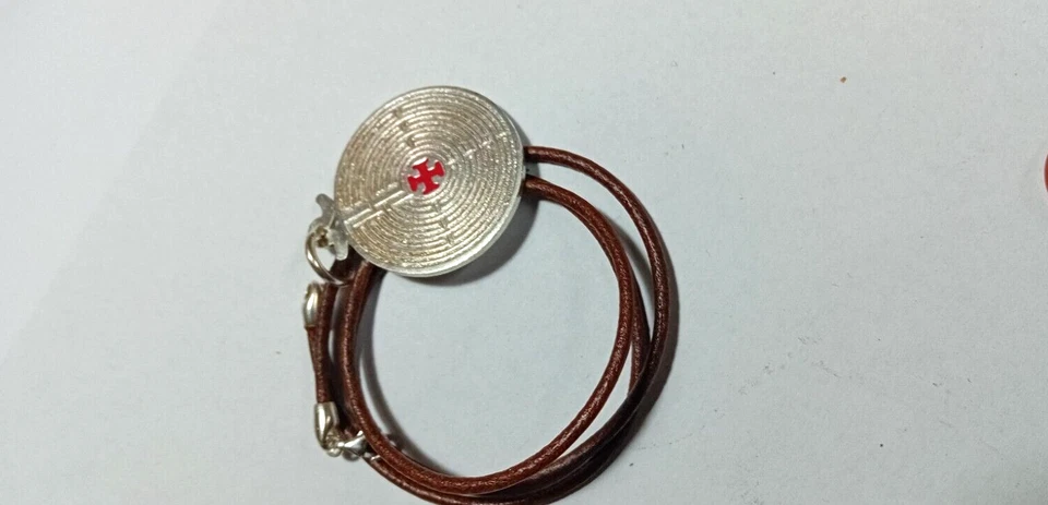  CIONDOLO LABIRINTO TEMPLARI IN ARGENTO 925°°° LAVORAZIONE ARTIGIANA - Immagine 3 di 4