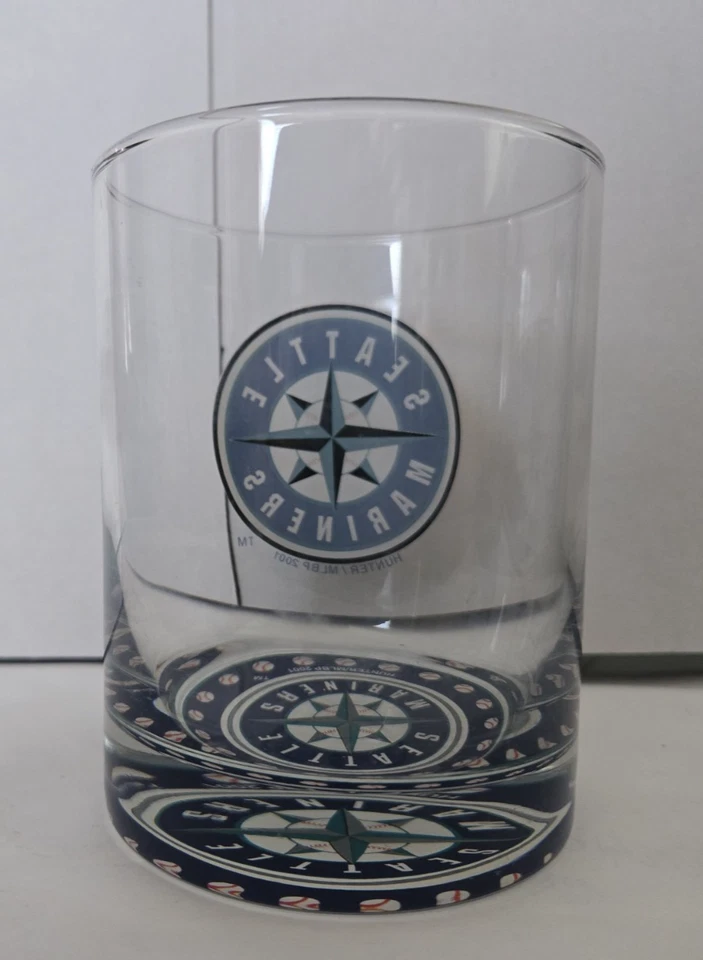 Seattle Mariners 2001 Hunter/MLBP Juego de 2 vasos logotipo MLB en la parte inferior del vidrio Foto 4 de 4