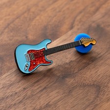 Tom DeLonge Fender Daphne Blue Strat Red PicGuitar Soft Enamel Pin blink 182 AVA