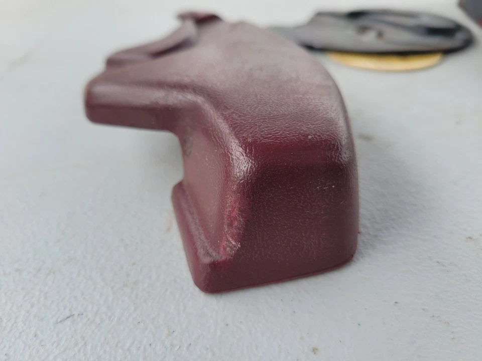 82-92 Chevrolet GMC K5 Blazer Jimmy Camaro S10 Asiento del conductor izquierdo Tapicería Fabricante de equipo original Foto 4 de 4