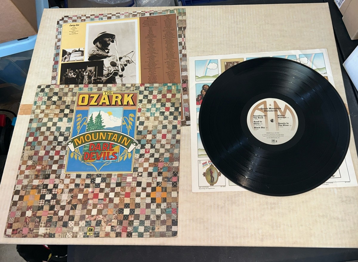 THE OZARK MOUNTAIN DAREDEVILS