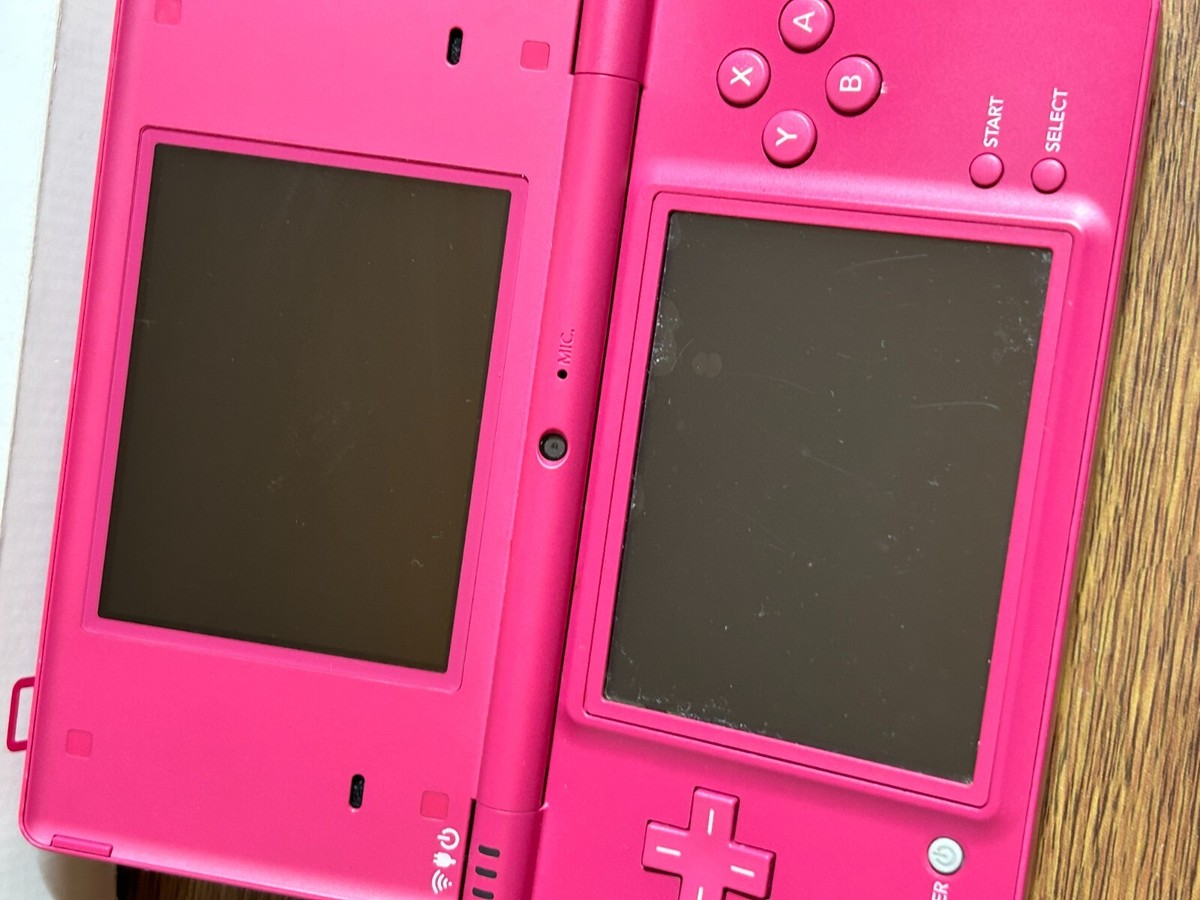 BOXED Nintendo DSi Handheld Game Console - PINK JAPAN