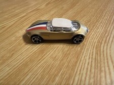 2009 Hot Wheels Avant Garde Gold