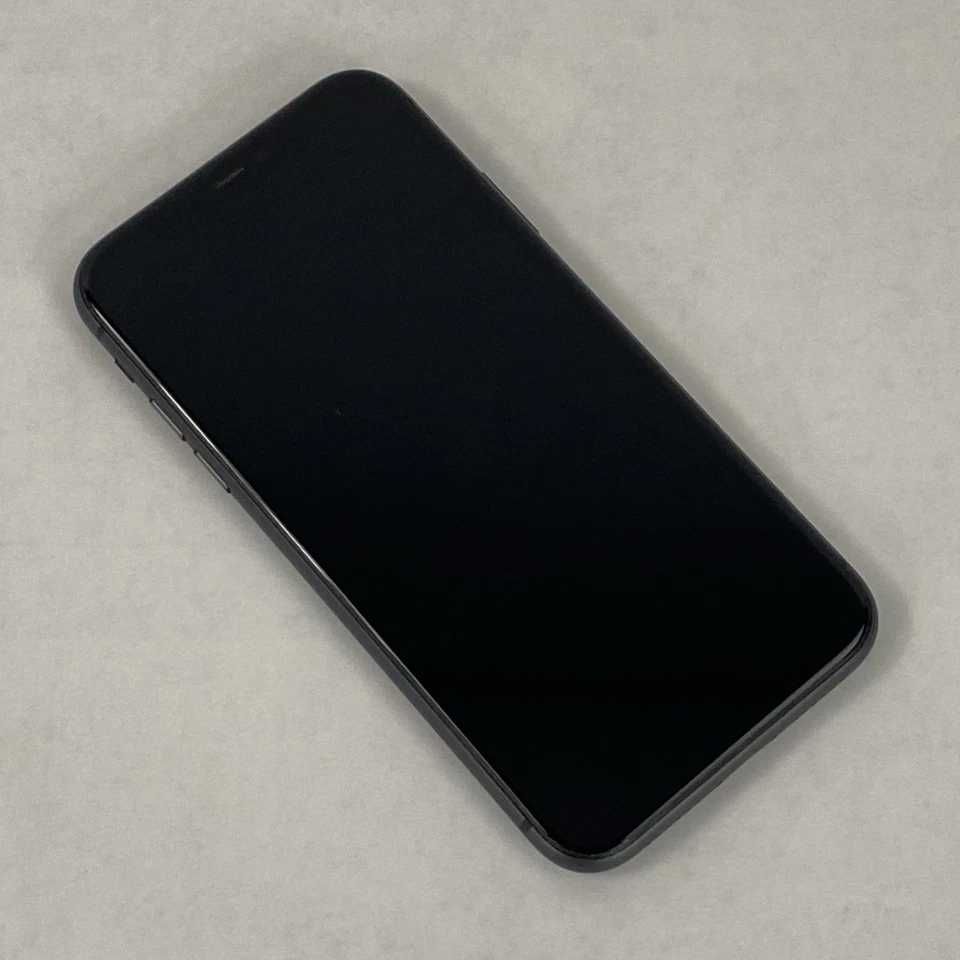 Apple iPhone 11 A2111 64 GB Desbloqueado 6.1" Negro IOS 26.0.1 Foto 3 de 4