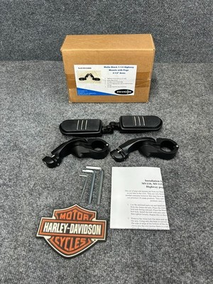 RIVCO HARLEY-DAVIDSON MATTE BLACK HIGHWAY MOUNTS WITH PEGS