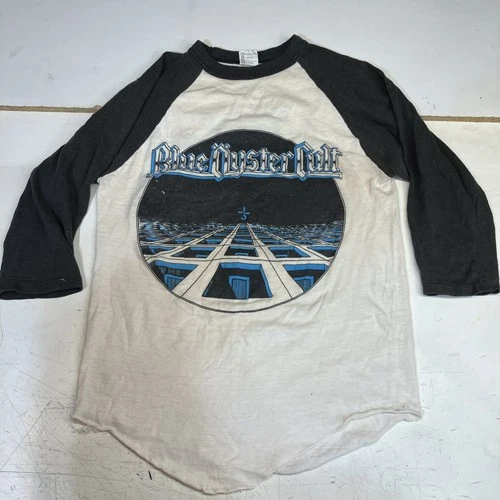 Blue Öyster Cult "Self Titled" Concert Tour T-Shirt Vintage vintage concert t-shirt, vintage, size L, single stitch, B+ condition