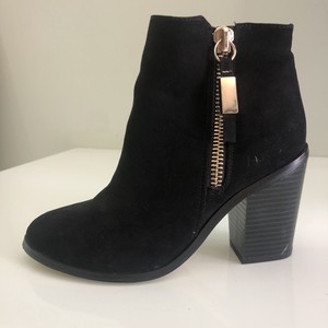 betts ankle boots