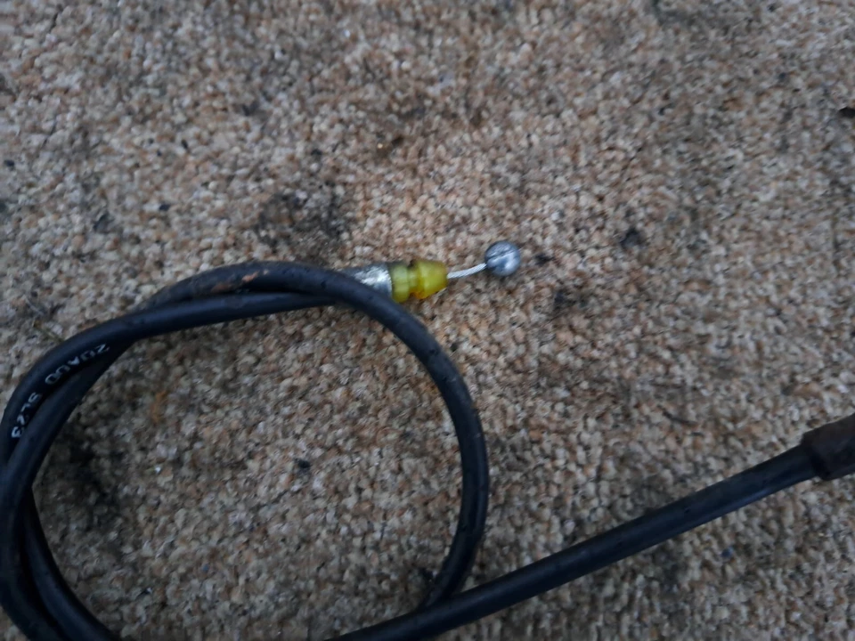 2000 SUZUKI BANDIT 600 GSF GSF600 КАБЕЛЬ ЗАМКА ЗАЩЕЛКИ СИДЕНЬЯ - Изображение 2 из 4