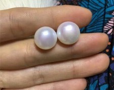 Pair of Natural 9-10mm Bread Akoya White Cultured Loose Pearl Half Drilled