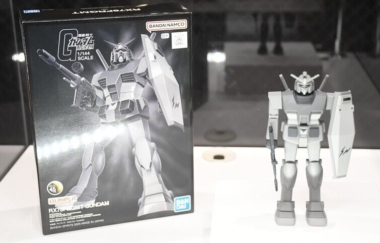 1/144 RX78FRGMT GUNDAM Fragment Collaboration Limited 1/144 RX78FRGMT GUNDAM Fragment Collaboration Limited