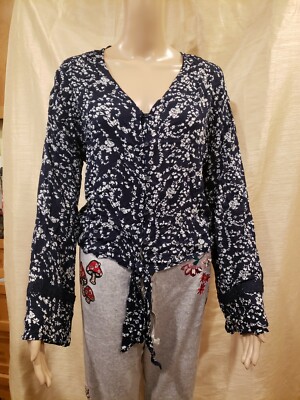 Freshman Juniors Flare Sleeve-waist Blouse