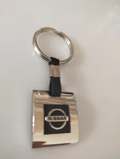 PORTE CLE NISSAN keychain keyring portachiavi Schlüsselanhänger キーホルダ