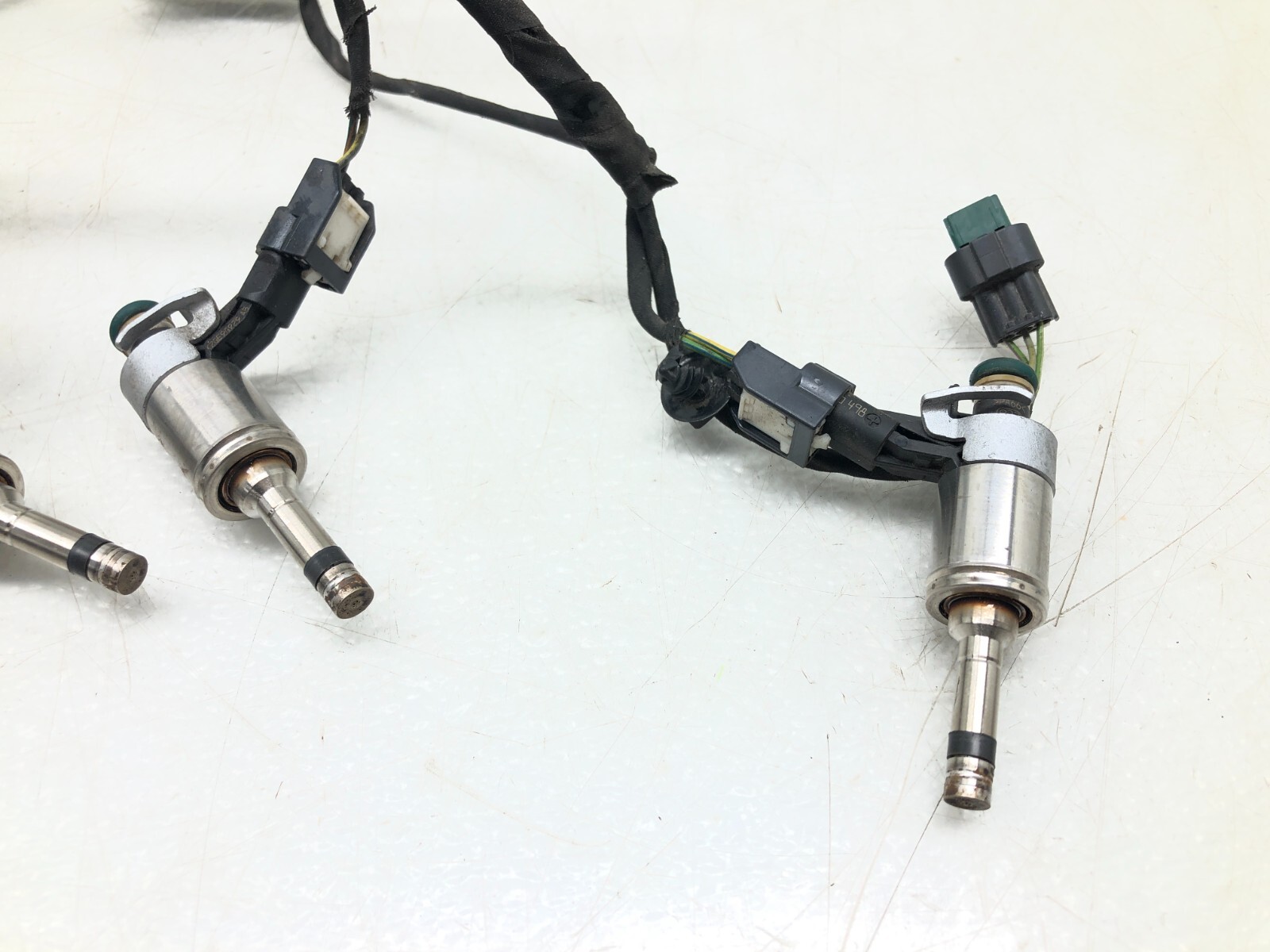 2020-2023 FORD EXPLORER 2.3L I4 FUEL RAIL LINE W/ FUEL INJECTORS OEM