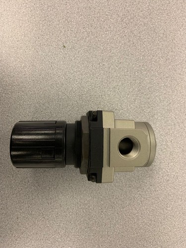 SMC NAR4000-N04 Pneumatic regulator .05-.85mpa - Picture 4 of 6