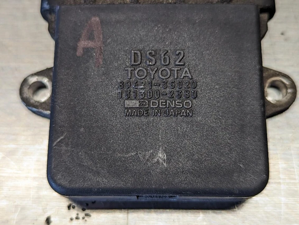 Used 89621-35020 Igniter Control Module Unit For 1997-2000 Toyota Tacoma 4Runner - Imagem 2 de 4