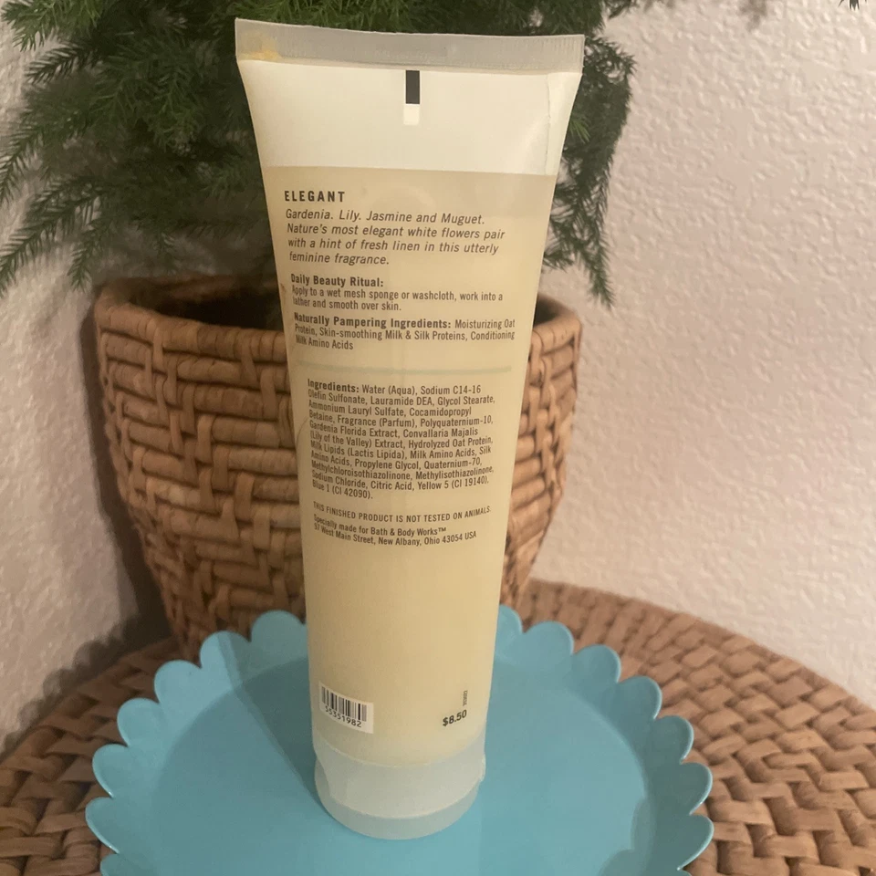 Bath & Body Works Pleasures Gardenia Lily Creamy Body Wash 8 oz Retired - Image 2 of 3