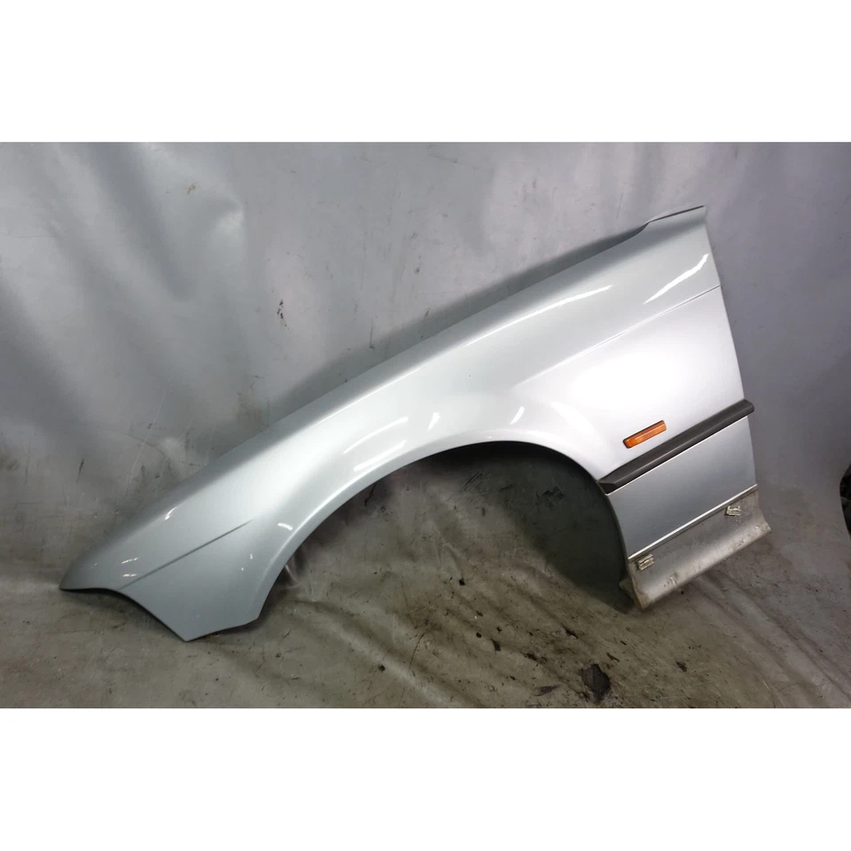 Guardabarros delantero izquierdo BMW E36 97-99 serie 3 2 puertas cuarto panel plata ártica OEM Foto 2 de 4