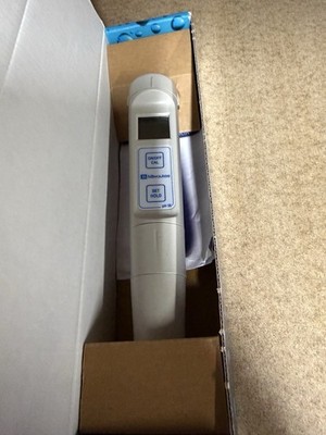 Milwaukee PH56 Pro Waterproof pH/Temperature Tester 
