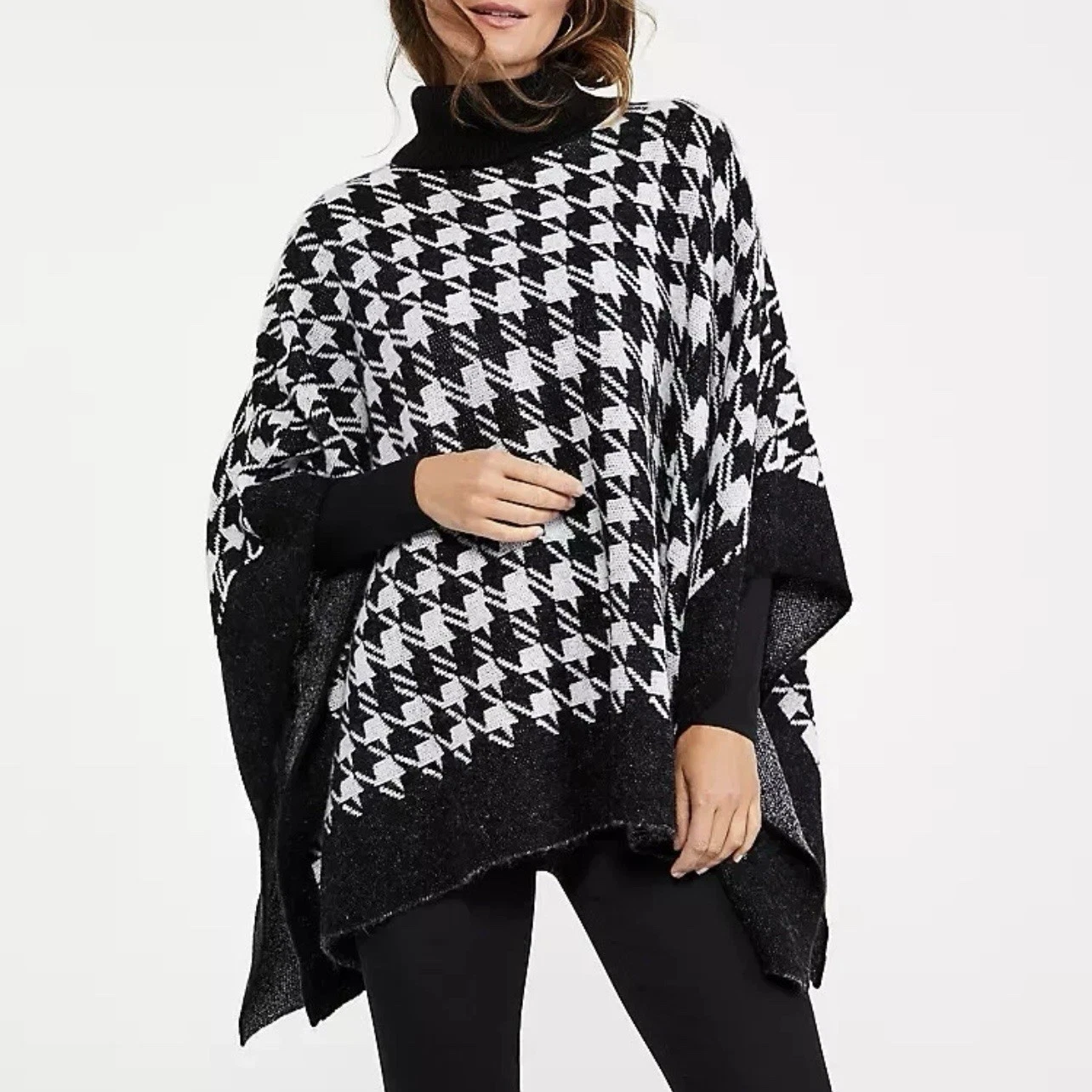 Ann Taylor Houndstooth Poncho Turtleneck Black White Women’s M/L Medium Large