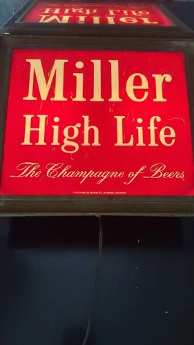 VINTAGE MILLER HIGH LIFE LIGHT UP BEER SIGN CHAMPAGNE OF BEERS 12” X 10.5”