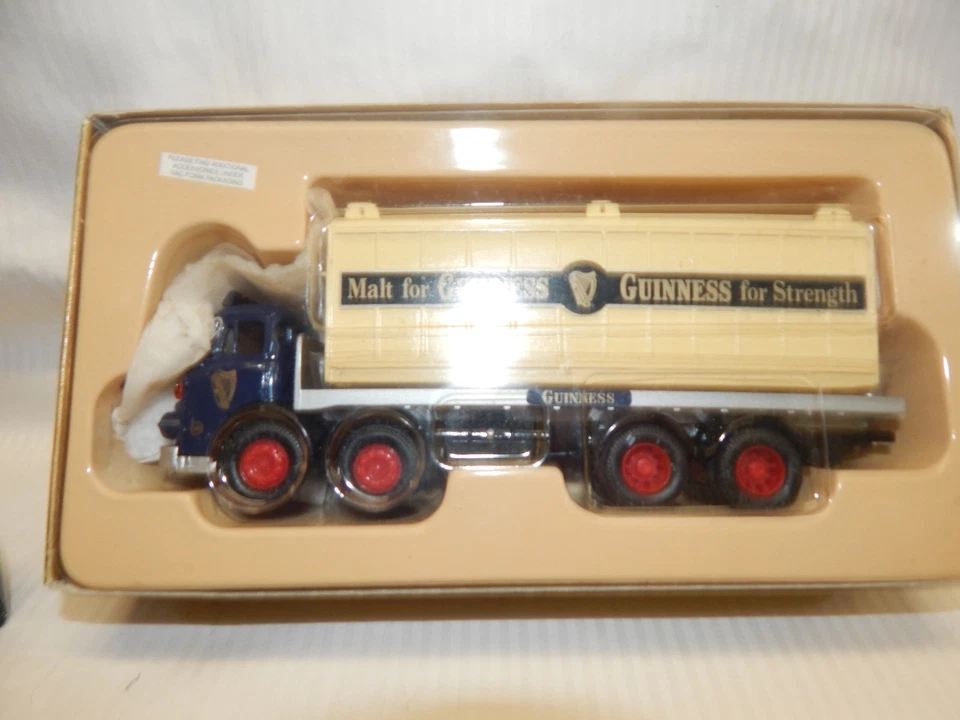 CORGI LEYLAND OCTOPUS WITH CONTAINER GUINNESS 23701 BNIB 1:50 - Image 3 of 4