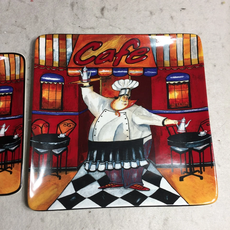 Juego internacional certificado de dos platos cuadrados de café de chef de dibujos animados de 10" y 8,5" Foto 2 de 4