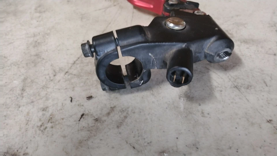 Honda CBR600F3 1998 palanca de embrague y percha Foto 2 de 4