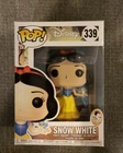 Vaulted Funko Pop! Disney Snow White #339  Vinyl Figure free PRIORITY SHIPPING
