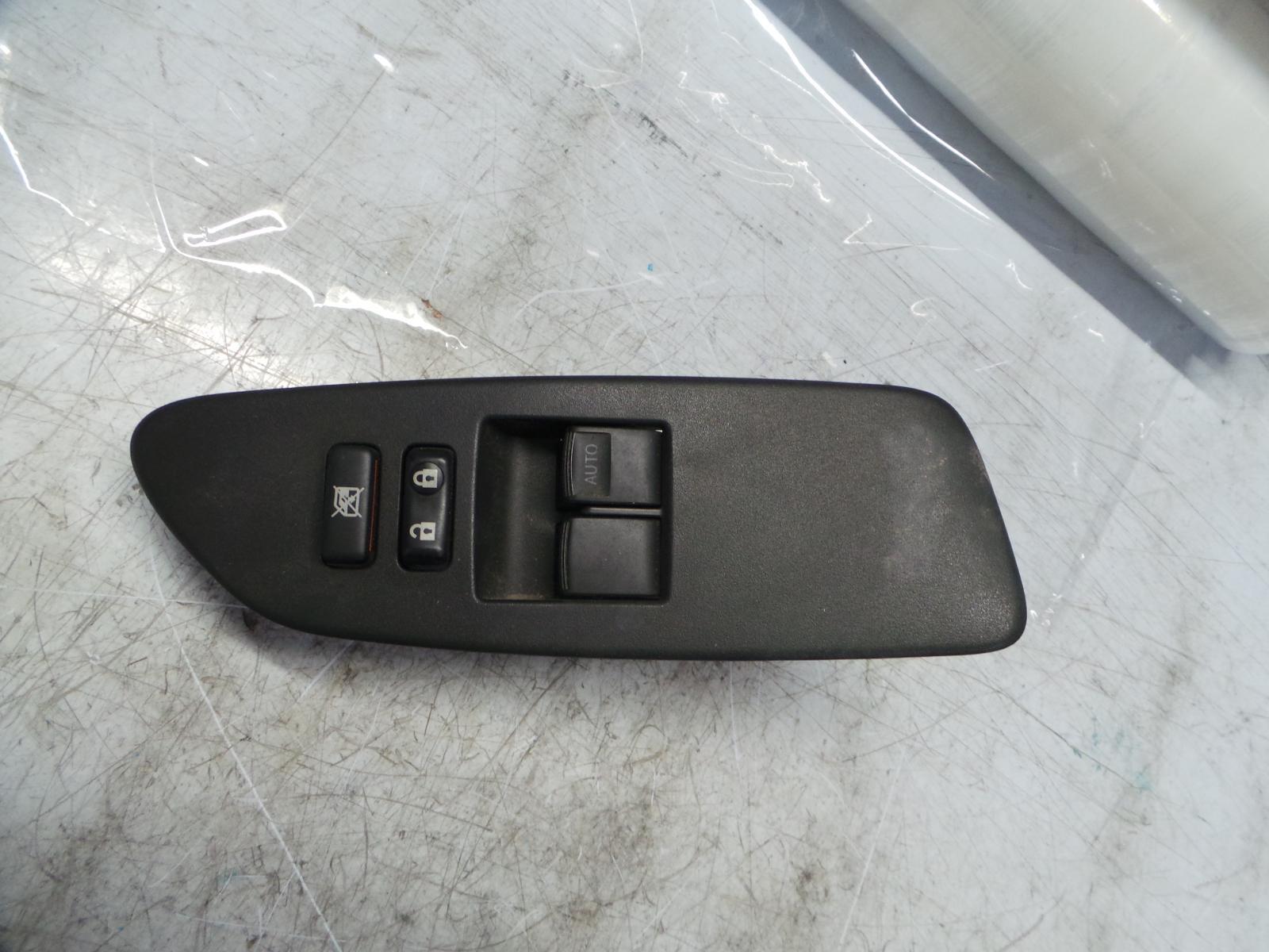 TOYOTA COROLLA POWER WINDOW SWITCH RH FRONT (MASTER SWITCH), ZRE152