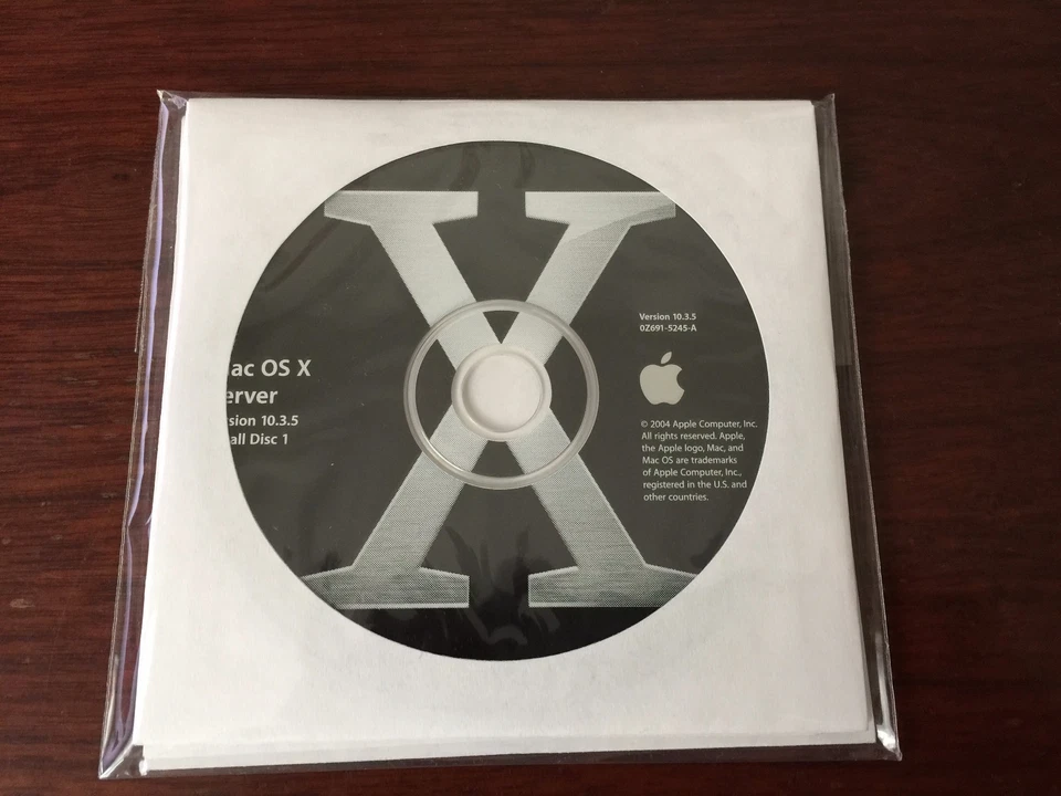 Apple Mac OS X Server 10.3 with unlimited clients key, Original 4 CD set w/Docs - Image 4 of 4