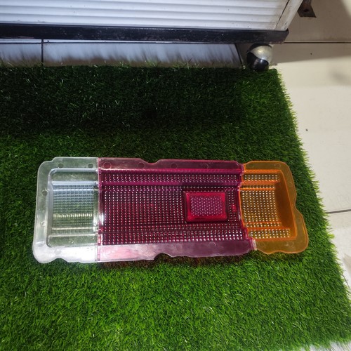 78-79 Nissan Datsun Sunny B310 1200 Replacement Taillight Lens Pair Taiwan USED - Picture 7 of 13