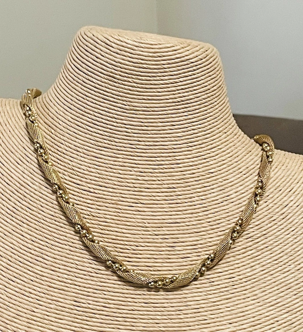 COLLIER RAS DU COU VINTAGE GROSSE ALLEMAGNE POUR CHRISTIAN DIOR MAILLE TON OR 16 18