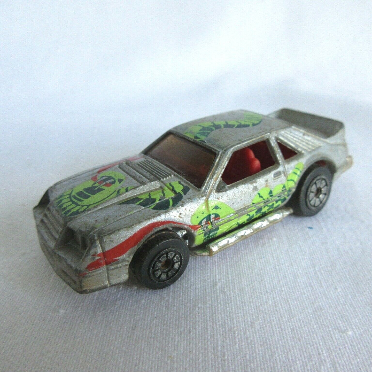 Picture 1 of 4