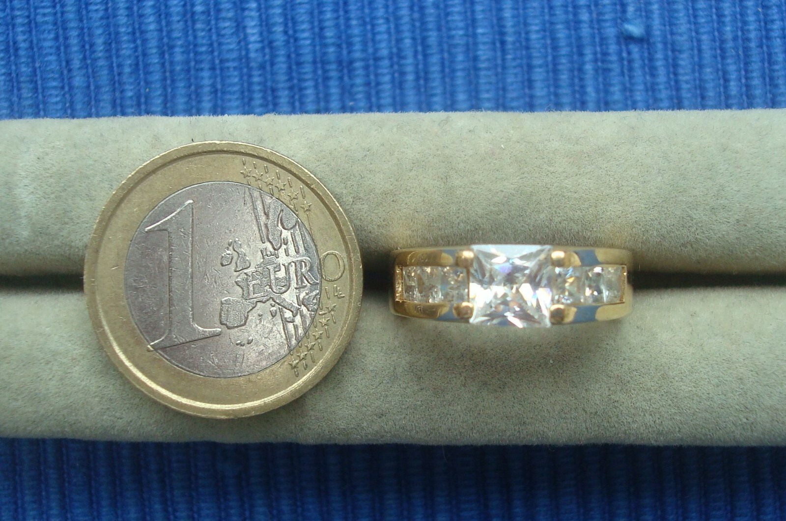 Alliance solitaire strass B26C le cadeau en plaqué or idéal pour elle