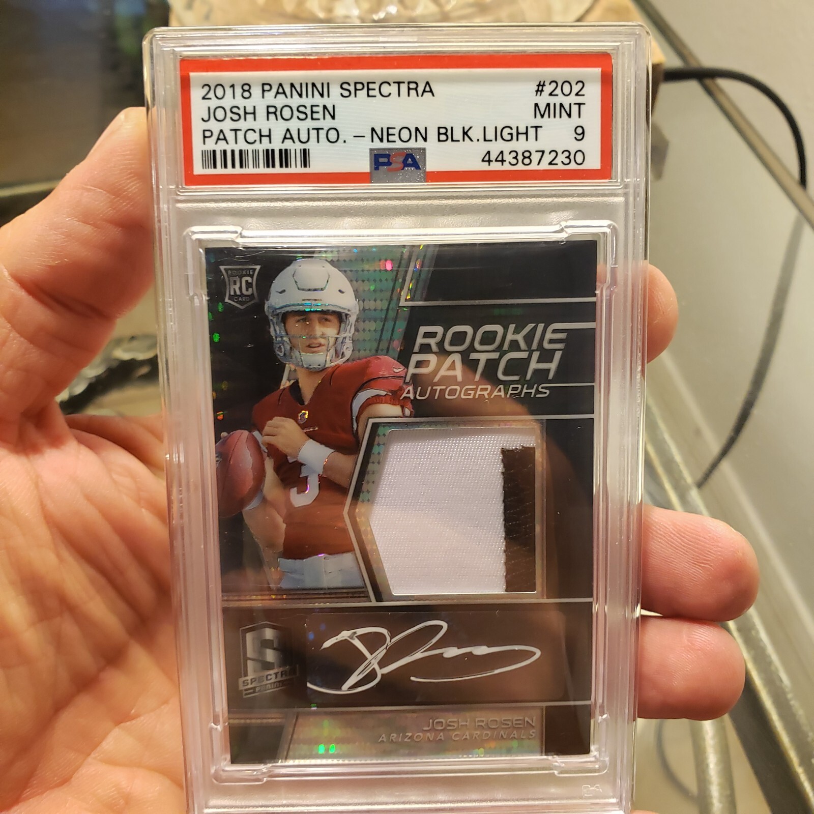Josh Rosen Panini Spectra #202 Patch Autograph-Neon Black Light