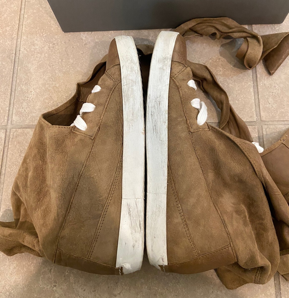 Cinzia Araia Leather Wrap Around Rabbit Ear Sneakers Shoes Size 37