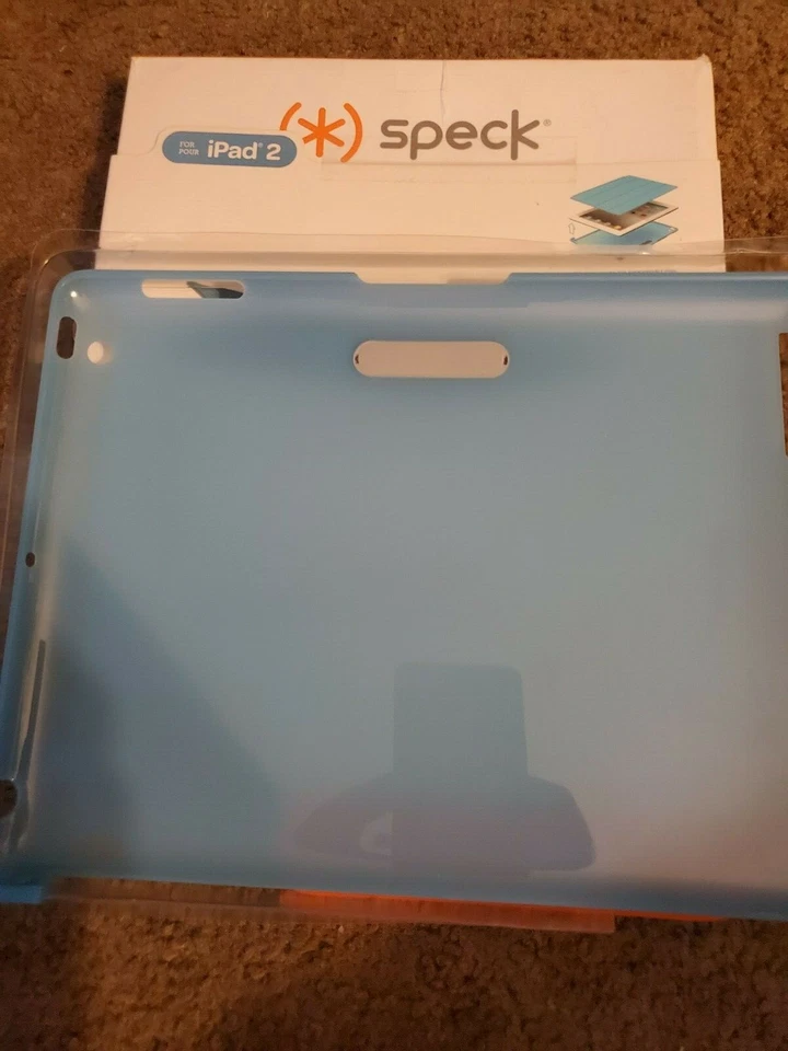 Speck Smartshell Tablet Case iPad Gen 2 and 3 Light Baby Blue - Image 3 of 3
