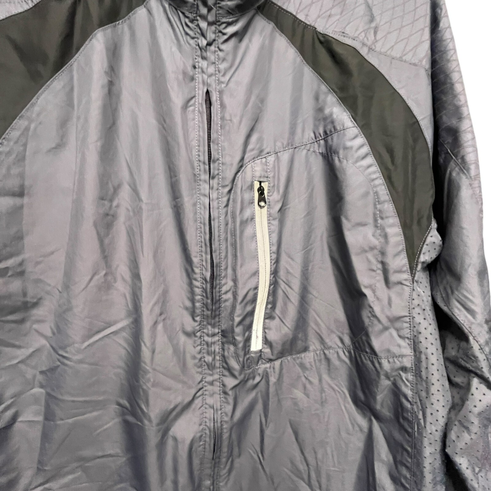 IllumiNite Mens Reflective Jacket Cycling Vented Jacket L Gray Zipper