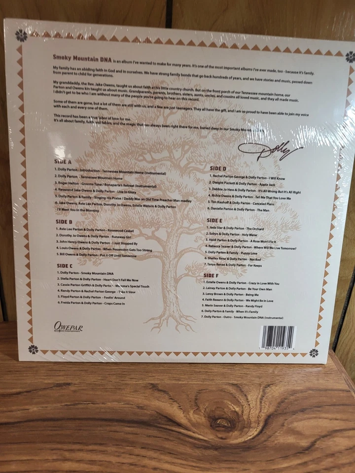 Dolly Parton - Dolly & Family Smoky Mountain DNA, 3 lp's (SEALED) - Image 2 of 2