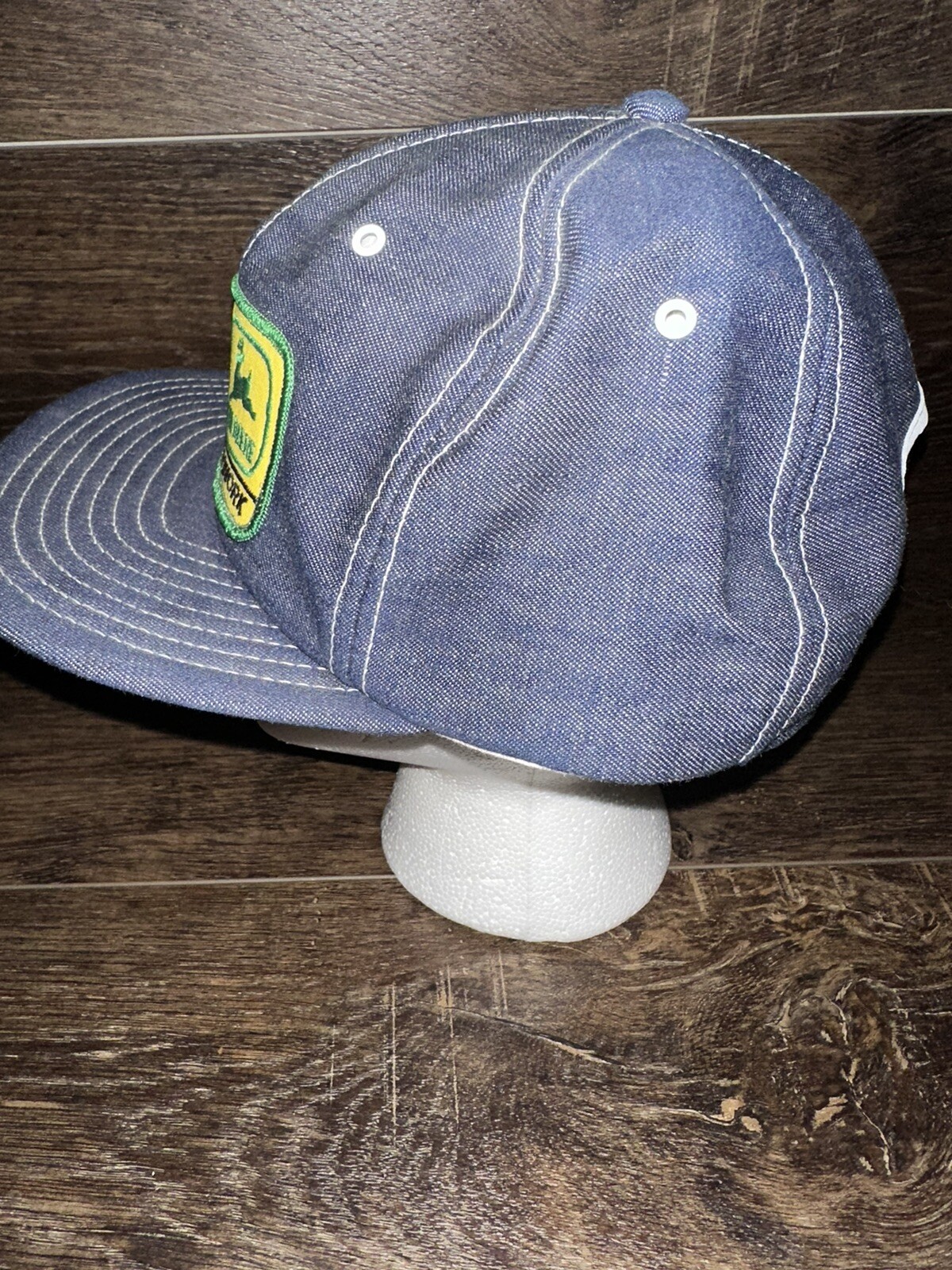 Foto 3 di 8