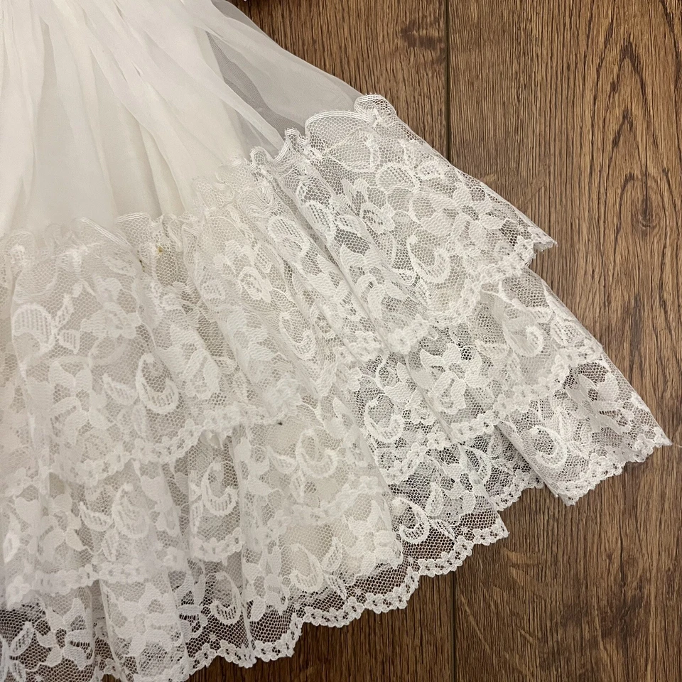 Marthas Miniatures We're Fussy White Lace Full Circle Dress Sz 4 - Image 4 of 4