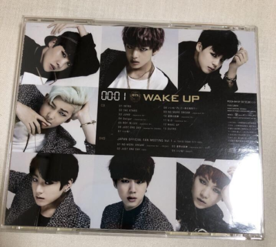 BTS Wake Up First Press A Ver. Official CD + DVD Set 1st Album
