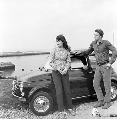 Mita Medici and Gianni Dei travelling with a Fiat 500 Italy 1967 Old Photo