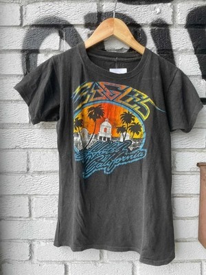 Vintage 80s Hotel California Y2k Eagles T-Shirt Rock Band Black Shirt Full