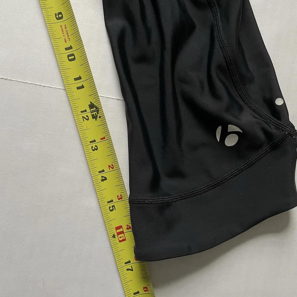 Bontrager Vella Knickers Women's XS Black Cycling Capris 3/4 Length Chamois - Image 3 of 4