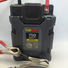 EverStart 750 Watt Power Inverter Vehicle Model 70003MC DC/AC
